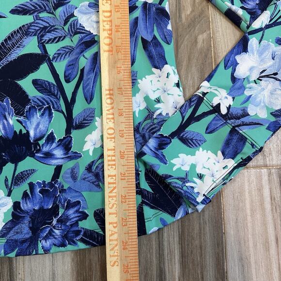 Tommy Bahama Island Upf 50 Printed Floral 1/4 Zip Popover Top Size M Athlesure - Picture 9 of 9